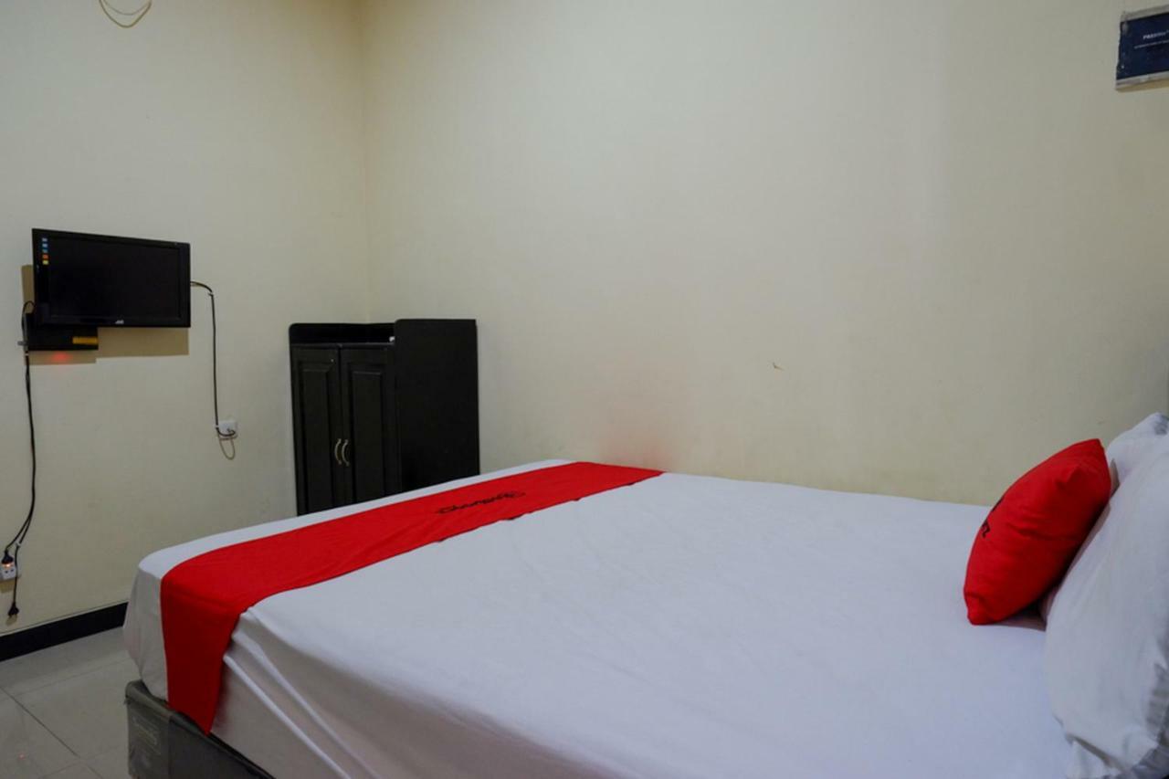Reddoorz Near Gor Wisanggeni Hotel Тегал Екстериор снимка