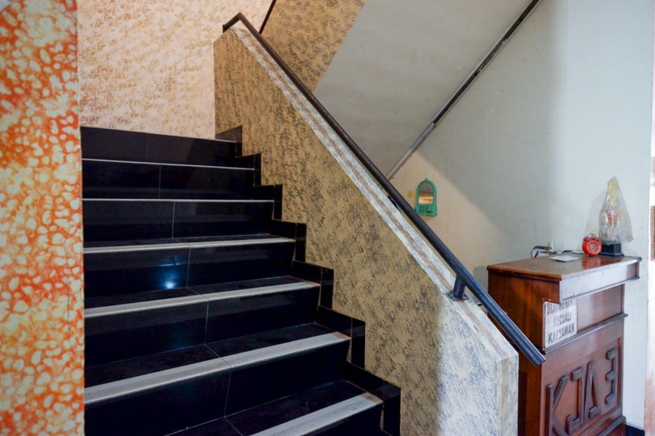Reddoorz Near Gor Wisanggeni Hotel Тегал Екстериор снимка